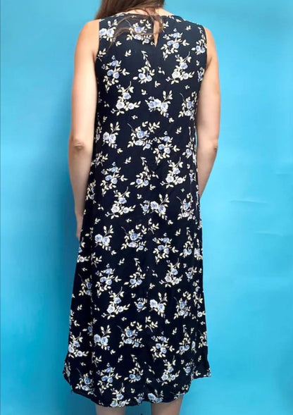 Vintage Floral Printed Blue and Black Dress.