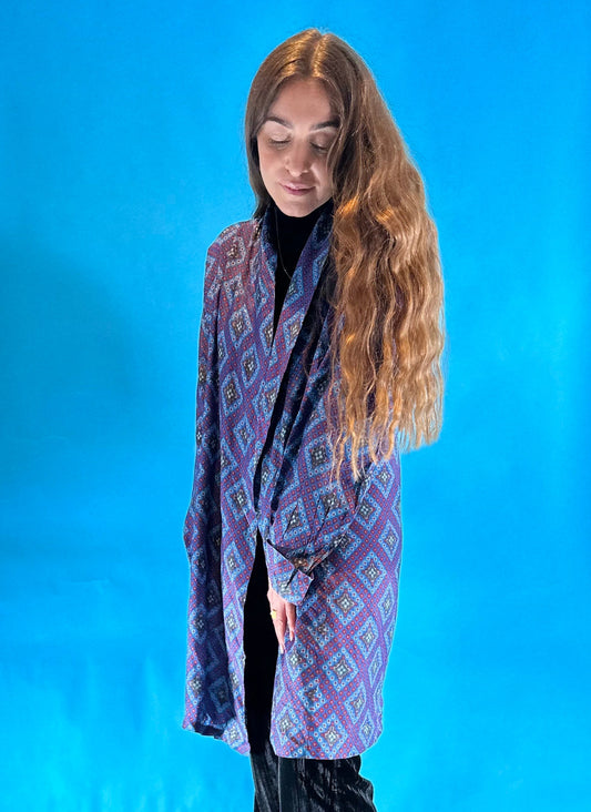 Vintage 1980s Textured Purple Indigo Blue Diamond Printed Lapel Smoking Jacket.