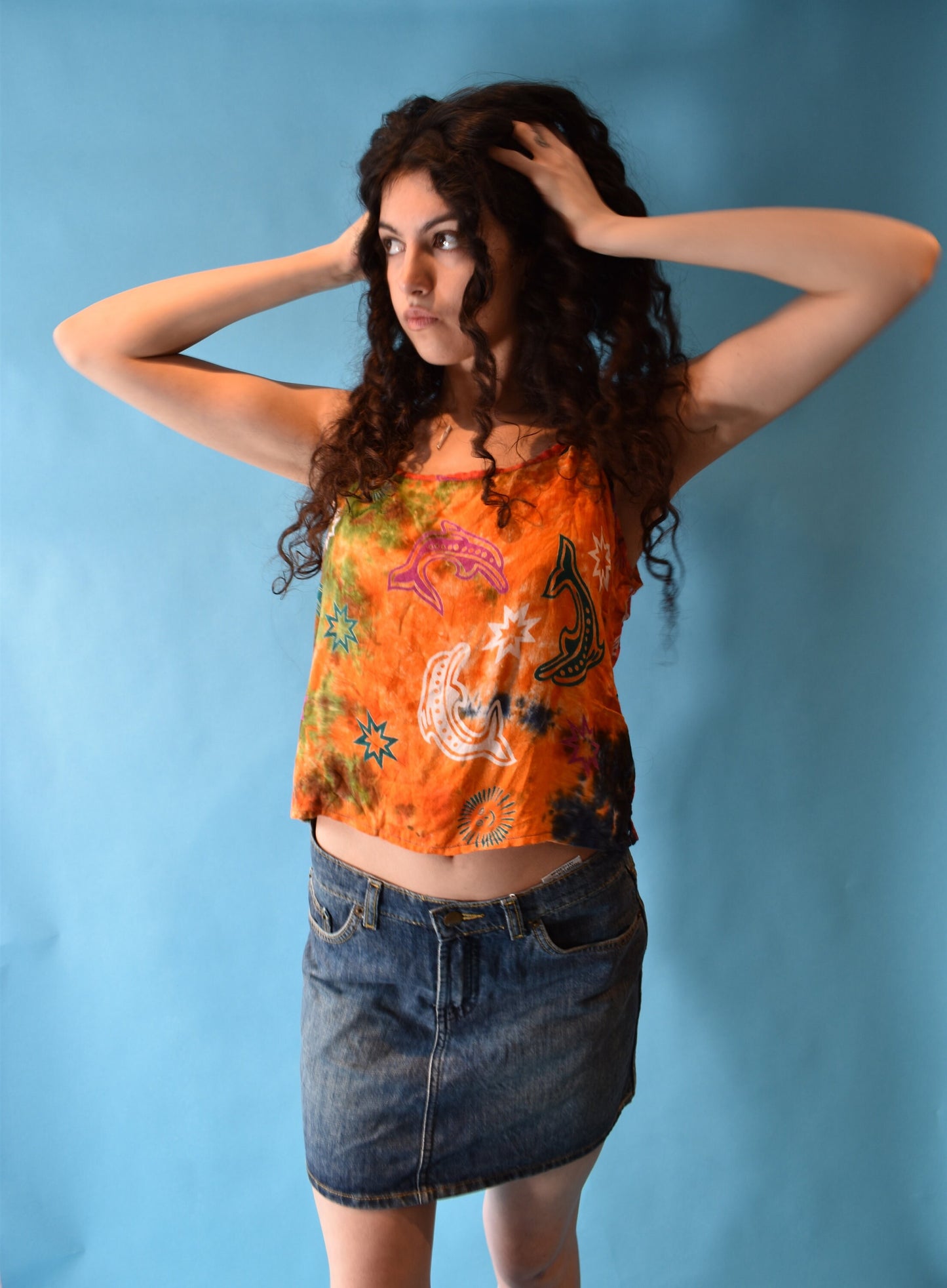 Vintage Y2K 1990s Size M/L Tie Dye Cami Top with Dolphins in Multi Colour.