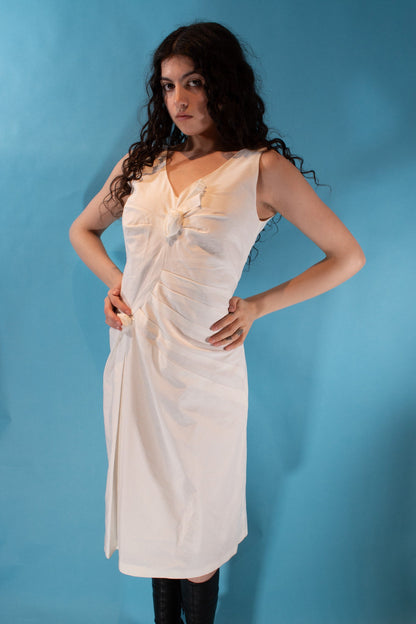 Vintage 1980s Size M Betty Barclay V Neck Dress in White.