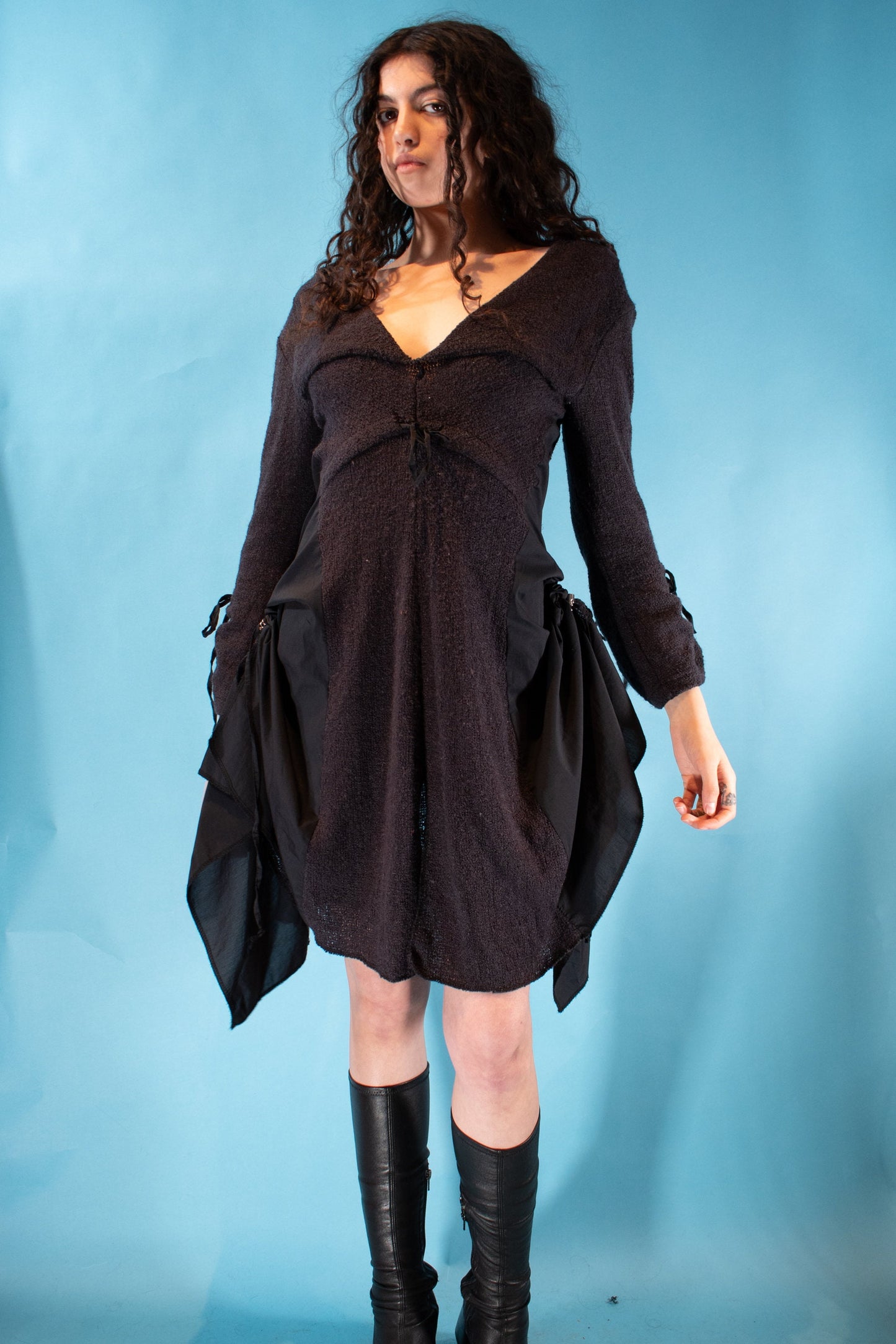 Vintage S/M Y2K Constructed Knitted Mini Dress in Dark Grey/Black.