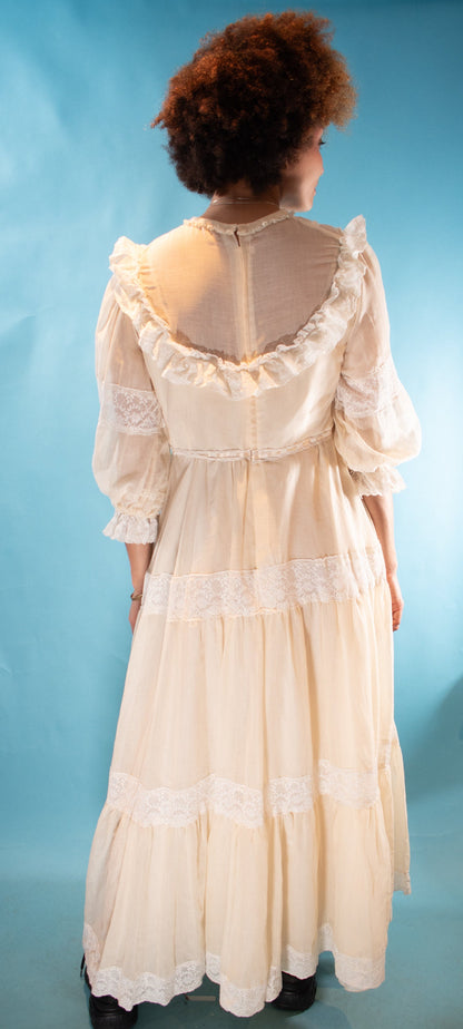 Vintage 1970s M Tiered Cotton Prairie Dress in Ivory.