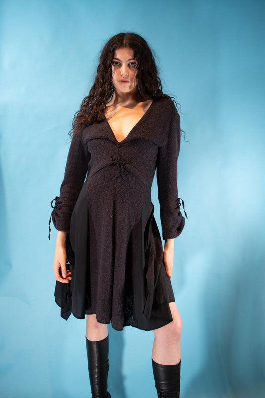 Vintage S/M Y2K Constructed Knitted Mini Dress in Dark Grey/Black.